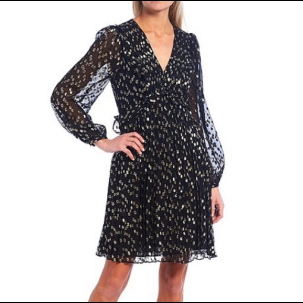 NWT a loves a Silk Metallic Gold/Black Long Sleeve Babydoll Layered Dress Small